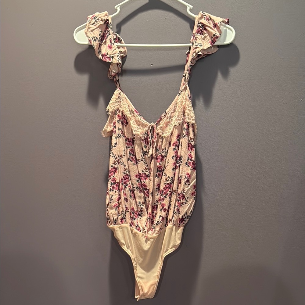 Free people Ruffle bodysuit